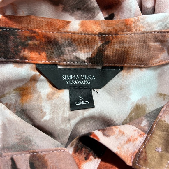 Floral Buttoned Blouse with Mandarin Collar - Picture 3 of 8